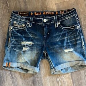 Rock Revival Ysabelle shorts Size 28